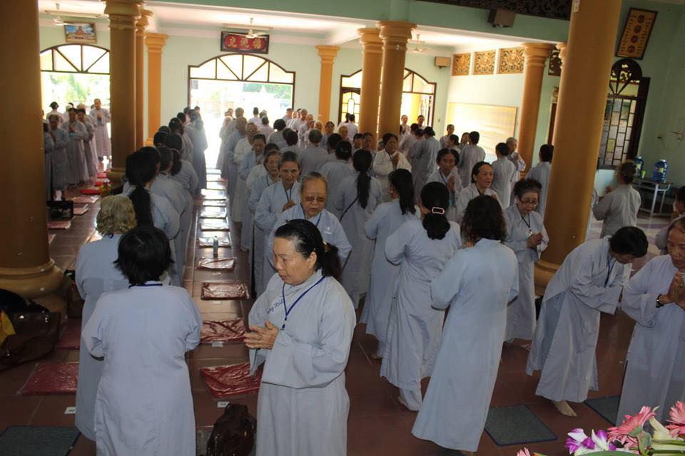 Phân Ban Cư Sĩ Phật Tử tỉnh tổ chức khóa tu bát quan trai cuối năm 2018